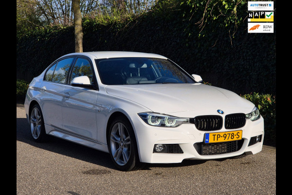 BMW 3-serie M Sport Virtual dash Apple CarPlay 18inch DAB+ Cruise 100% dealer onderhouden M Sport Edition