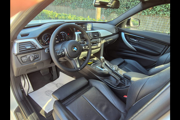 BMW 3-serie M Sport Virtual dash Apple CarPlay 18inch DAB+ Cruise 100% dealer onderhouden M Sport Edition