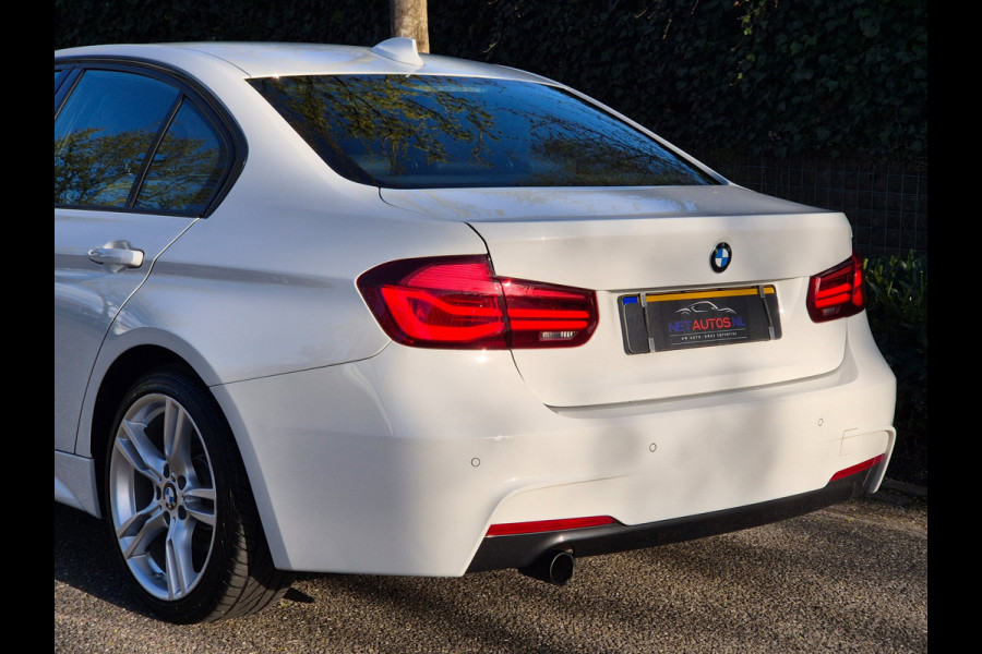 BMW 3-serie M Sport Virtual dash Apple CarPlay 18inch DAB+ Cruise 100% dealer onderhouden M Sport Edition
