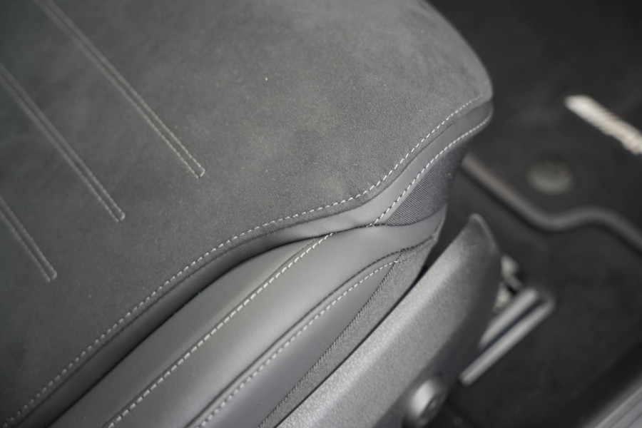 Mercedes-Benz C-Klasse 180 Business Solution AMG Adaptieve Cruise Ambient Stuurverw. 360 Camera 19''LM