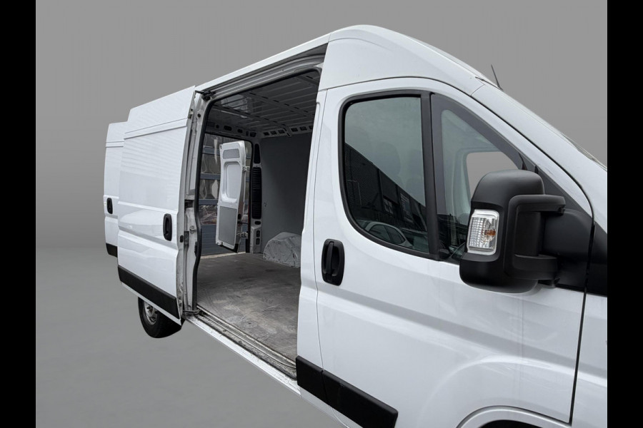 Opel Movano 2.2D 140 L2H2 EDITION AIRCO.NAVI .BETIMMERING . PARKEERSENSOREN ACHTER.