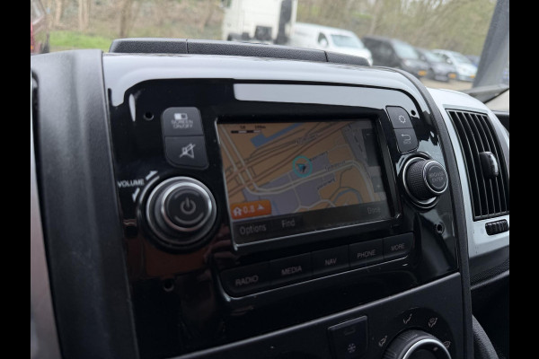 Opel Movano 2.2D 140 L2H2 EDITION AIRCO.NAVI .BETIMMERING . PARKEERSENSOREN ACHTER.