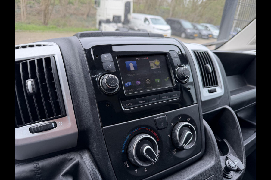 Opel Movano 2.2D 140 L2H2 EDITION AIRCO.NAVI .BETIMMERING . PARKEERSENSOREN ACHTER.