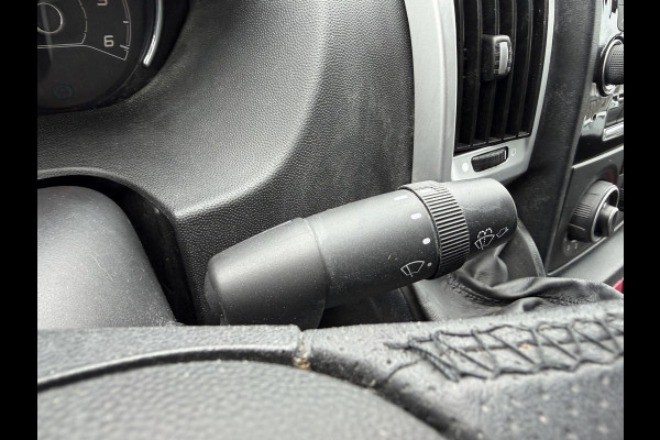 Opel Movano 2.2D 140 L2H2 EDITION AIRCO.NAVI .BETIMMERING . PARKEERSENSOREN ACHTER.