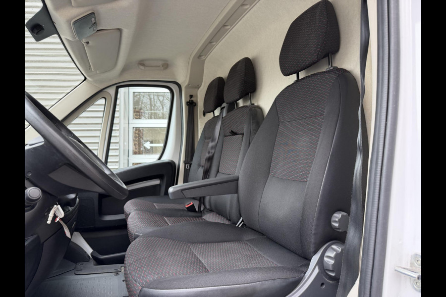 Opel Movano 2.2D 120 L2H2 EDITION AIRCO. NAVIGATIE. ACHTERUITRIJ CAMERA. CRUISE CONTROL.