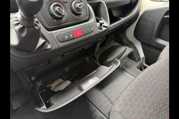 Opel Movano 2.2D 120 L2H2 EDITION AIRCO. NAVIGATIE. ACHTERUITRIJ CAMERA. CRUISE CONTROL.