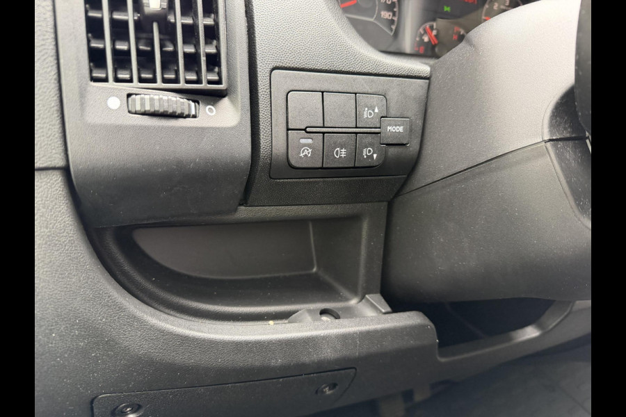 Opel Movano 2.2D 120 L2H2 EDITION AIRCO. NAVIGATIE. ACHTERUITRIJ CAMERA. CRUISE CONTROL.