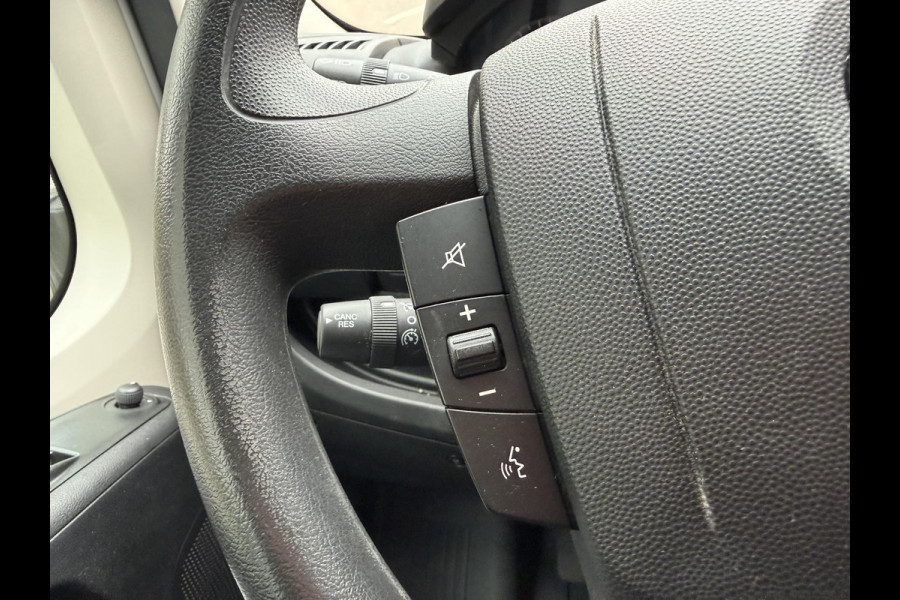 Opel Movano 2.2D 120 L2H2 EDITION AIRCO. NAVIGATIE. ACHTERUITRIJ CAMERA. CRUISE CONTROL.