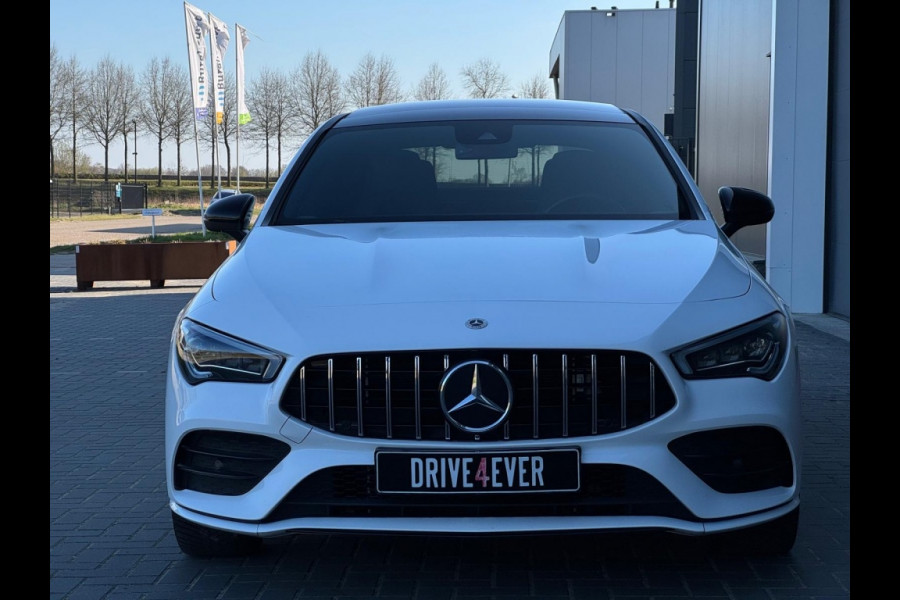 Mercedes-Benz CLA-Klasse 250 e AMG Line FULL PANO SFEER ECC MM SEATS SPORTVELGEN NAVI
