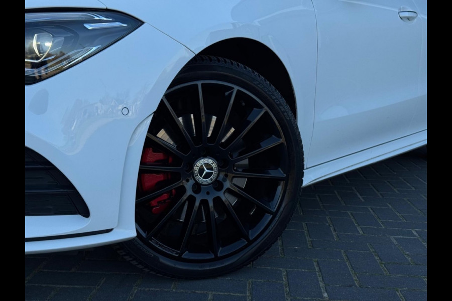 Mercedes-Benz CLA-Klasse 250 e AMG Line FULL PANO SFEER ECC MM SEATS SPORTVELGEN NAVI