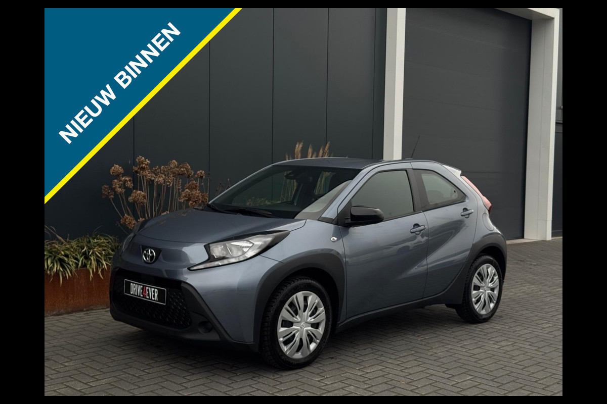 Toyota Aygo X 1.0 VVT-i S-CVT Prem AUTOMAAT NAVI CAMERA LED GARANTIE
