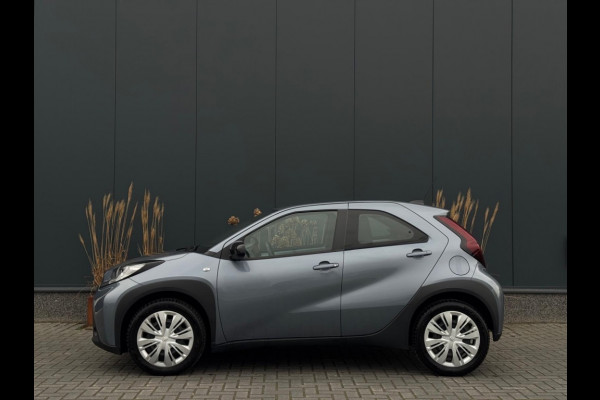 Toyota Aygo X 1.0 VVT-i S-CVT Prem AUTOMAAT NAVI CAMERA LED GARANTIE