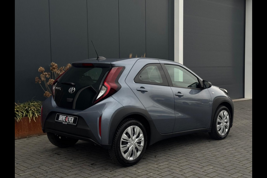 Toyota Aygo X 1.0 VVT-i S-CVT Prem AUTOMAAT NAVI CAMERA LED GARANTIE