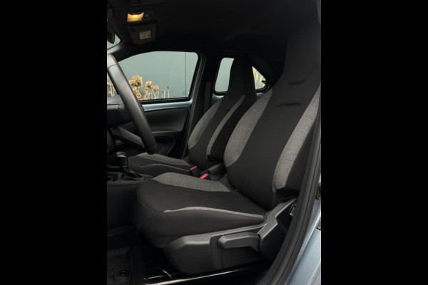 Toyota Aygo X 1.0 VVT-i S-CVT Prem AUTOMAAT NAVI CAMERA LED GARANTIE