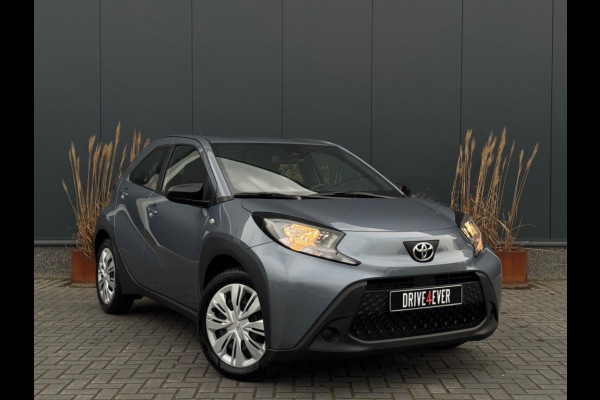 Toyota Aygo X 1.0 VVT-i S-CVT Prem AUTOMAAT NAVI CAMERA LED GARANTIE