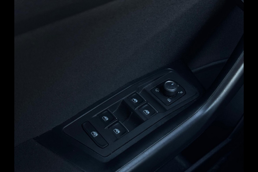 Volkswagen T-Roc 1.5 TSI Sport M21 NAVI CAMERA PDC LED ACC ECC SPORTVELGEN