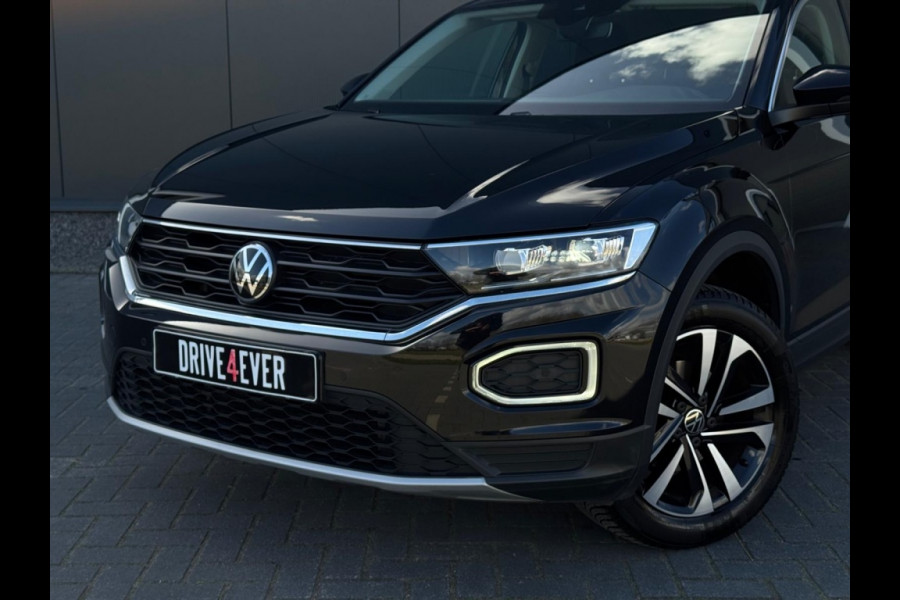 Volkswagen T-Roc 1.5 TSI Sport M21 NAVI CAMERA PDC LED ACC ECC SPORTVELGEN