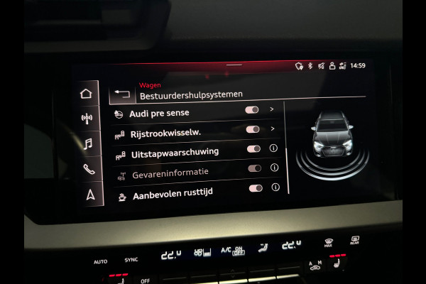 Audi A3 Sportback 45 TFSI e S Line Pano|Keyless|Dodehoek|ACC
