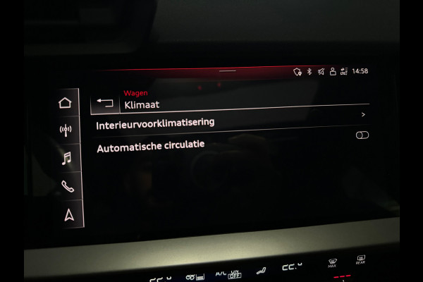 Audi A3 Sportback 45 TFSI e S Line Pano|Keyless|Dodehoek|ACC