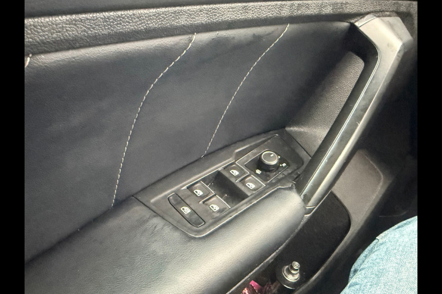 Volkswagen Tiguan 1.4 TSI ACT 4Motion Comfortline Business R-line