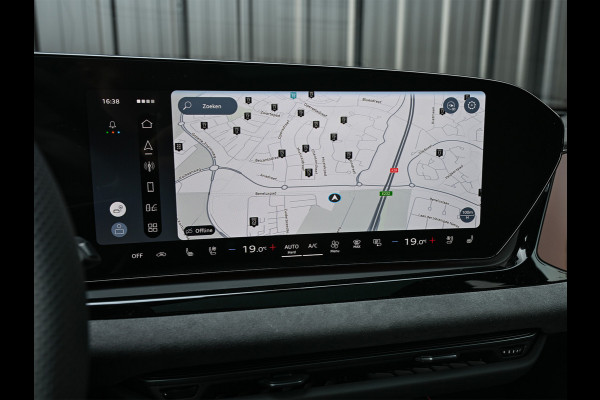 Audi A6 Avant 2.0 e-hybrid quattro S edition |MMI interface update | Achteras besturing | Premium S-Seats | Trekhaak | B&O Sound | Head-Up | Soft-Close | Adaptive Cruise | Passagiers display | 5 jaar garantie | Luchtvering