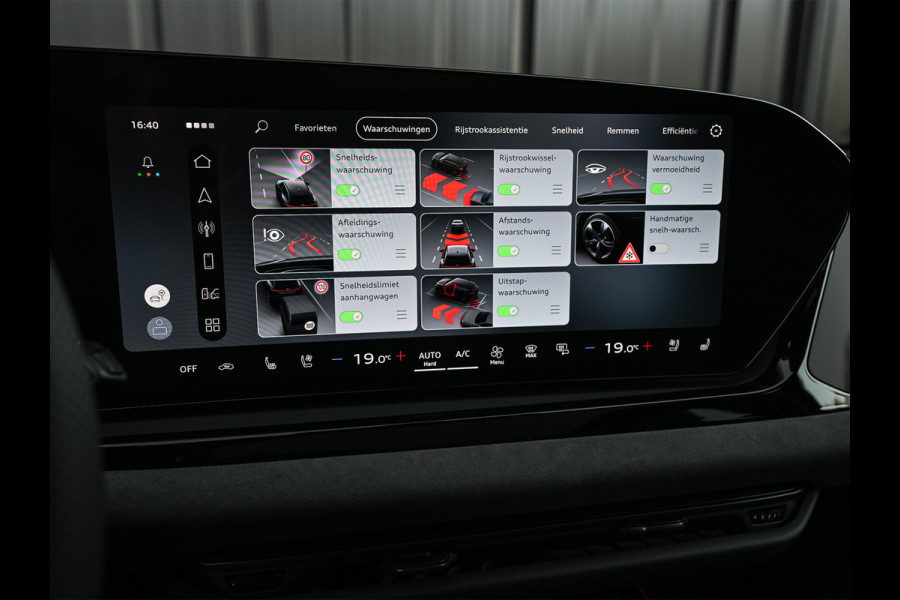 Audi A6 Avant 2.0 e-hybrid quattro S edition |MMI interface update | Achteras besturing | Premium S-Seats | Trekhaak | B&O Sound | Head-Up | Soft-Close | Adaptive Cruise | Passagiers display | 5 jaar garantie | Luchtvering