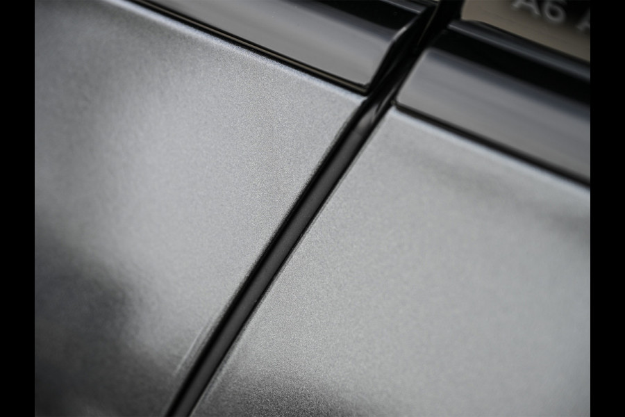 Audi A6 Avant 2.0 e-hybrid quattro S edition |MMI interface update | Achteras besturing | Premium S-Seats | Trekhaak | B&O Sound | Head-Up | Soft-Close | Adaptive Cruise | Passagiers display | 5 jaar garantie | Luchtvering