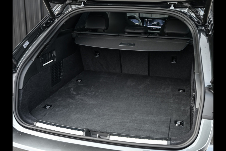 Audi A6 Avant 2.0 e-hybrid quattro S edition |MMI interface update | Achteras besturing | Premium S-Seats | Trekhaak | B&O Sound | Head-Up | Soft-Close | Adaptive Cruise | Passagiers display | 5 jaar garantie | Luchtvering