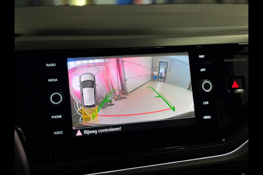 Volkswagen Polo 1.0 TSI R-Line | IQ LIGHT | CAMERA | STOELVERW.