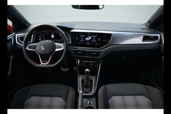 Volkswagen Polo GTI 2.0 TSI 210PK DSG SPORT VIRTUAL/LED/CARPLAY FABRIEKS GARANTIE