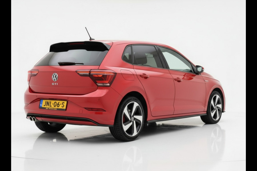 Volkswagen Polo GTI 2.0 TSI 210PK DSG SPORT VIRTUAL/LED/CARPLAY FABRIEKS GARANTIE