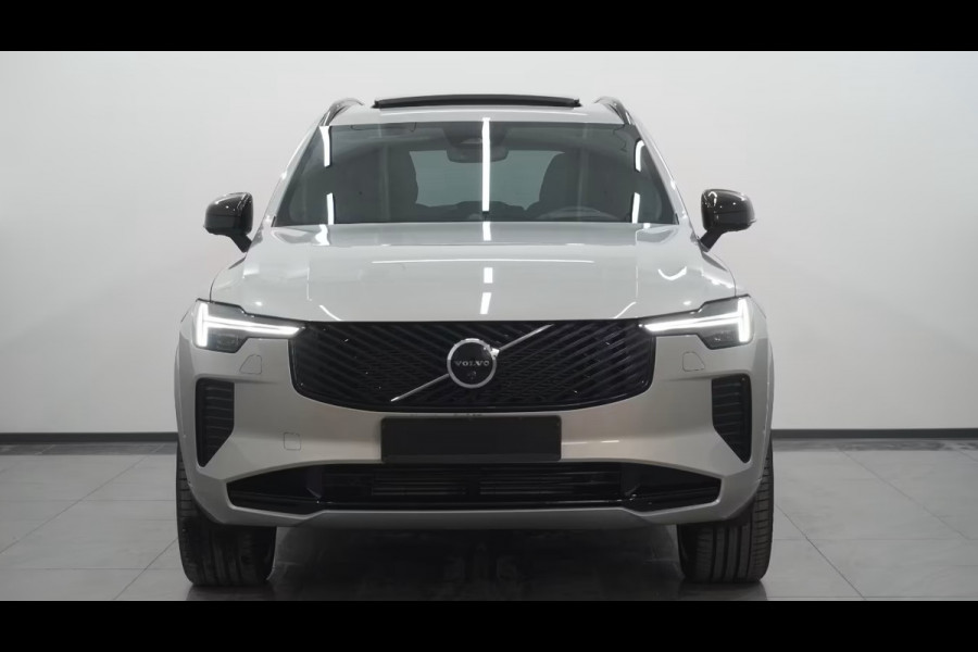 Volvo XC90 2.0 T8 Plug-in hybrid AWD Plus Dark ** PANORAMA, TREKH, B&W SOUND, LUCHTVERING, 22-inch LMV, ** 1e EIG - UNFALLFREI ** ** INFORMEER OOK NAAR ONZE AANTREKKELIJKE FINANCIAL-LEASE TARIEVEN **