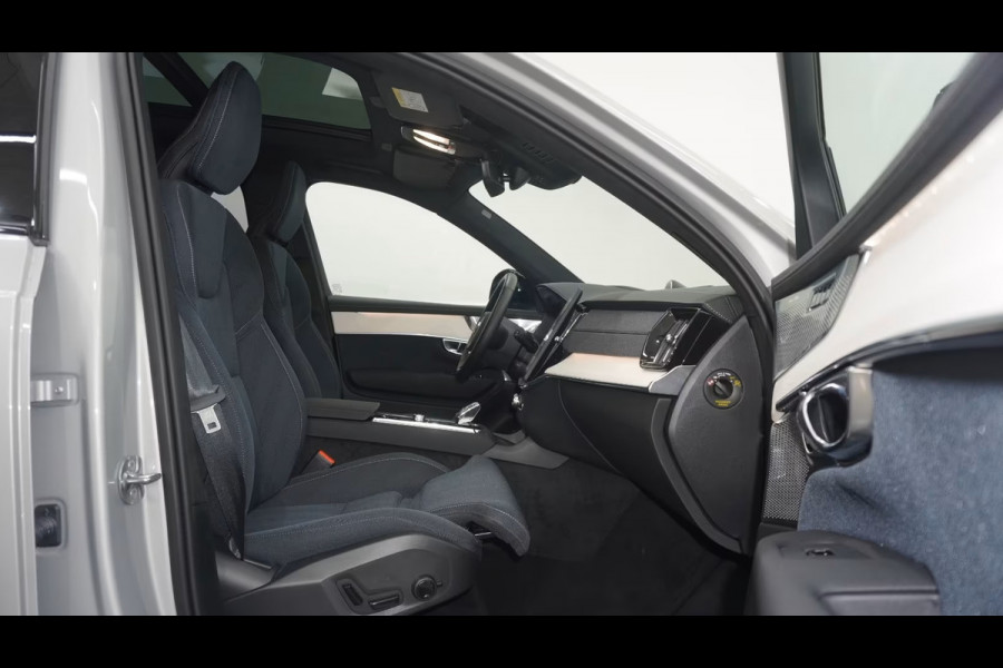 Volvo XC90 2.0 T8 Plug-in hybrid AWD Plus Dark ** PANORAMA, TREKH, B&W SOUND, LUCHTVERING, 22-inch LMV, ** 1e EIG - UNFALLFREI ** ** INFORMEER OOK NAAR ONZE AANTREKKELIJKE FINANCIAL-LEASE TARIEVEN **