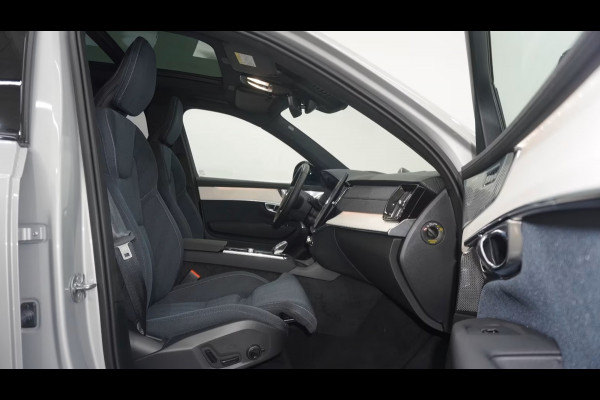 Volvo XC90 2.0 T8 Plug-in hybrid AWD Plus Dark ** PANORAMA, TREKH, B&W SOUND, LUCHTVERING, 22-inch LMV, ** 1e EIG - UNFALLFREI ** ** INFORMEER OOK NAAR ONZE AANTREKKELIJKE FINANCIAL-LEASE TARIEVEN **
