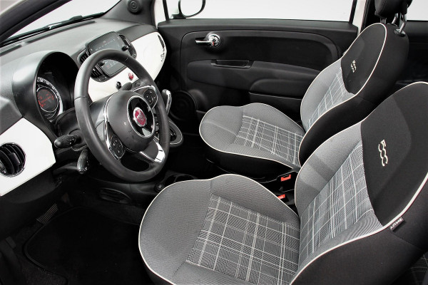 Fiat 500C 1.2 Automaat Lounge Cruise Control Navigatie Airco Parkeersensoren Achter Lichtmetalen Velgen