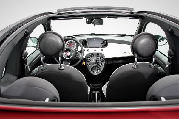 Fiat 500C 1.2 Automaat Lounge Cruise Control Navigatie Airco Parkeersensoren Achter Lichtmetalen Velgen
