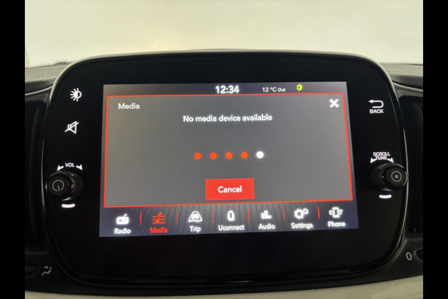 Fiat 500C 1.2 Automaat Lounge Cruise Control Navigatie Airco Parkeersensoren Achter Lichtmetalen Velgen
