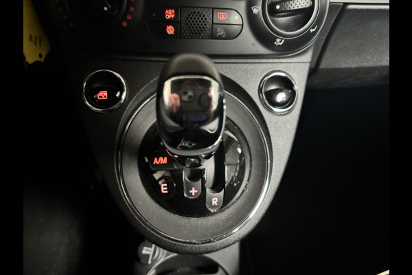Fiat 500C 1.2 Automaat Lounge Cruise Control Navigatie Airco Parkeersensoren Achter Lichtmetalen Velgen