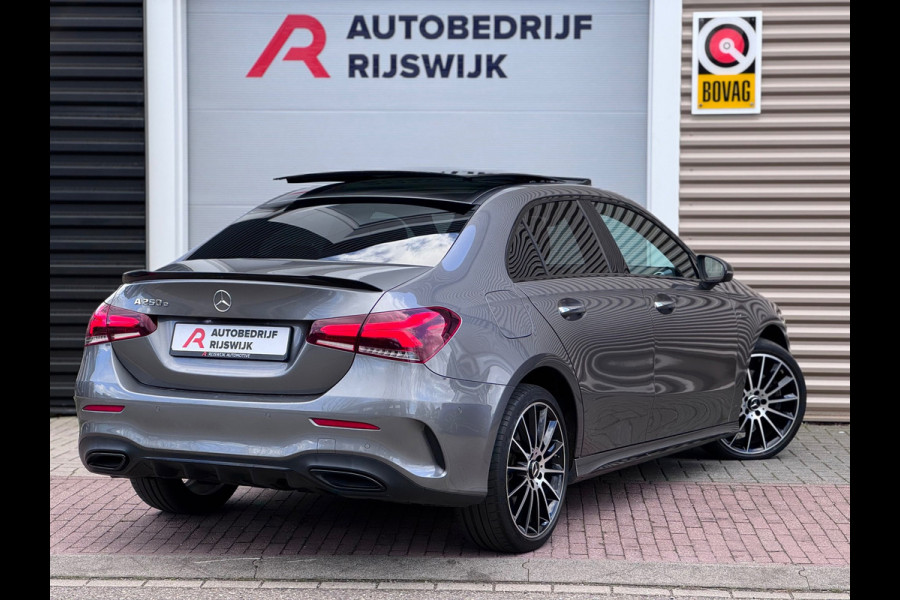 Mercedes-Benz A-Klasse 250 e Premium AMG Pano/Burmester/HuD/Sfeer