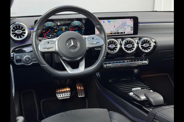 Mercedes-Benz A-Klasse 250 e Premium AMG Pano/Burmester/HuD/Sfeer