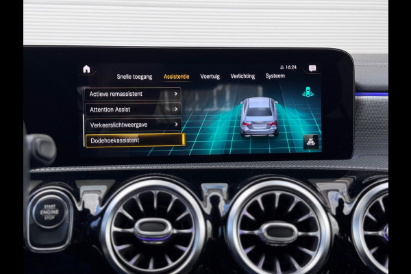 Mercedes-Benz A-Klasse 250 e Premium AMG Pano/Burmester/HuD/Sfeer