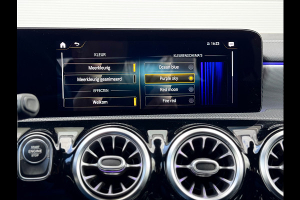 Mercedes-Benz A-Klasse 250 e Premium AMG Pano/Burmester/HuD/Sfeer