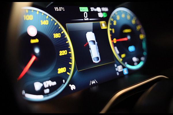 Mercedes-Benz GLC Coupé 300e 4MATIC AMG 63 Look / Memory / Digital Cockpit / Burmester / Open Dak / Camera / Acc / Leder