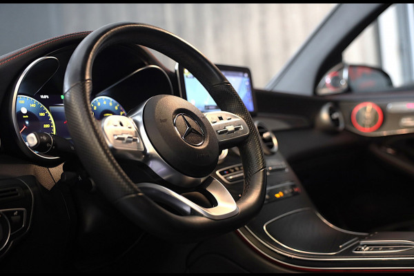 Mercedes-Benz GLC Coupé 300e 4MATIC AMG 63 Look / Memory / Digital Cockpit / Burmester / Open Dak / Camera / Acc / Leder