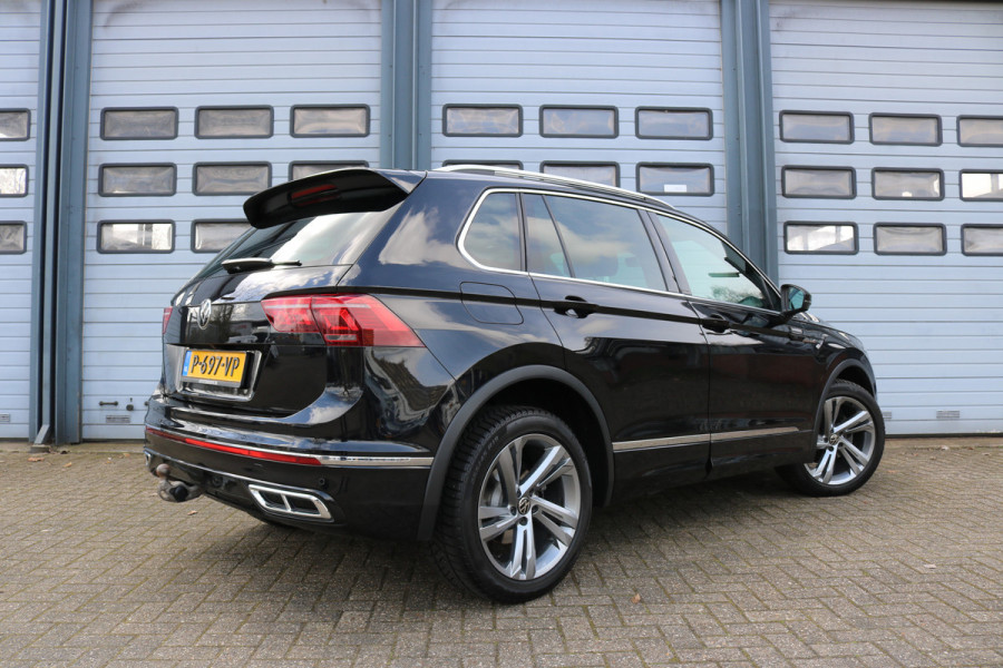 Volkswagen Tiguan 1.5 TSI R-Line Business+ Panodak Virtual cockpit Xenon Navi T-haak Bj:2022
