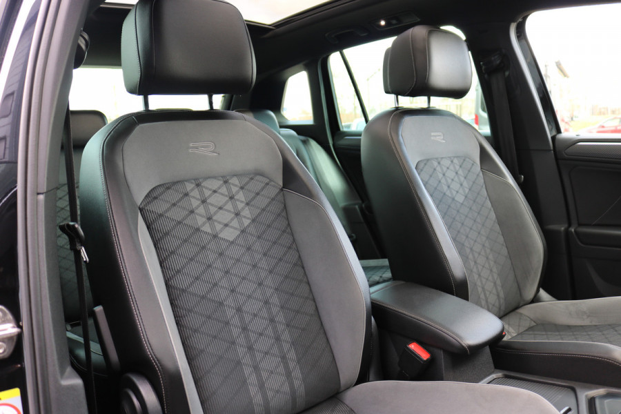 Volkswagen Tiguan 1.5 TSI R-Line Business+ Panodak Virtual cockpit Xenon Navi T-haak Bj:2022