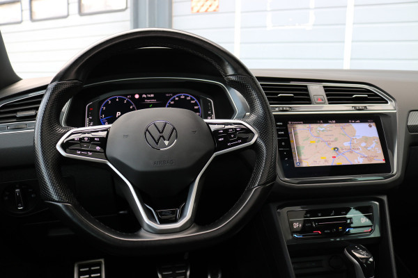 Volkswagen Tiguan 1.5 TSI R-Line Business+ Panodak Virtual cockpit Xenon Navi T-haak Bj:2022