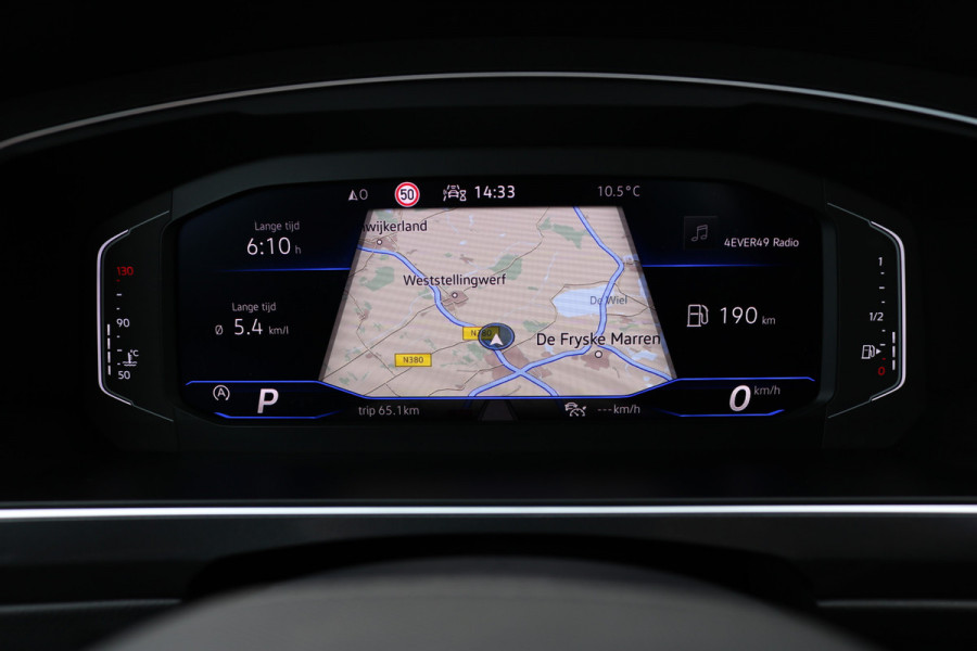 Volkswagen Tiguan 1.5 TSI R-Line Business+ Panodak Virtual cockpit Xenon Navi T-haak Bj:2022