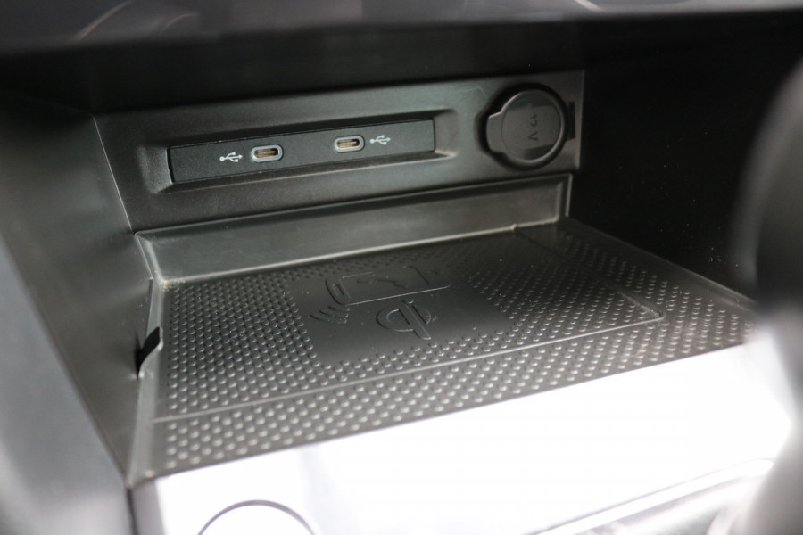 Volkswagen Tiguan 1.5 TSI R-Line Business+ Panodak Virtual cockpit Xenon Navi T-haak Bj:2022