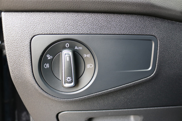 Volkswagen Tiguan 1.5 TSI R-Line Business+ Panodak Virtual cockpit Xenon Navi T-haak Bj:2022